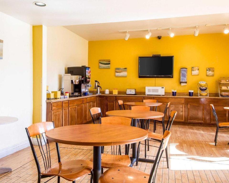 Rodeway Inn Watsonville Zewnętrze zdjęcie