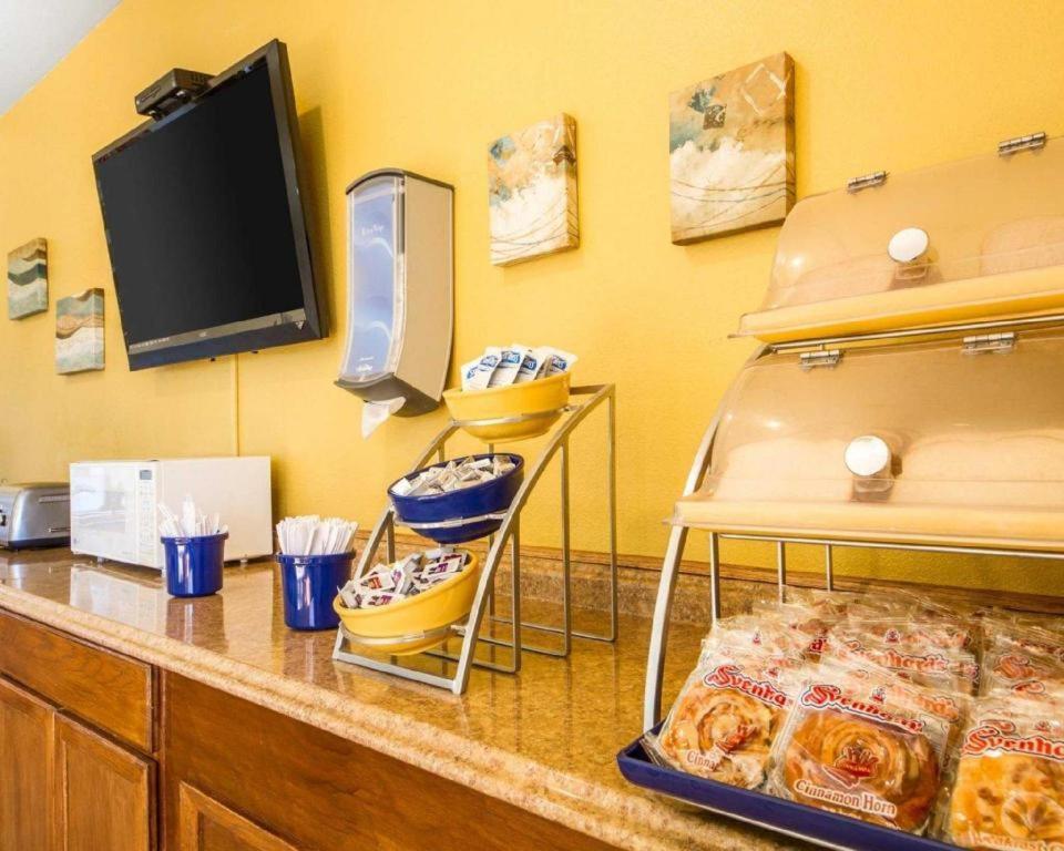 Rodeway Inn Watsonville Zewnętrze zdjęcie